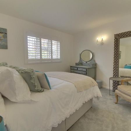 Willow Cottage เวสเตอรัม ภายนอก รูปภาพ