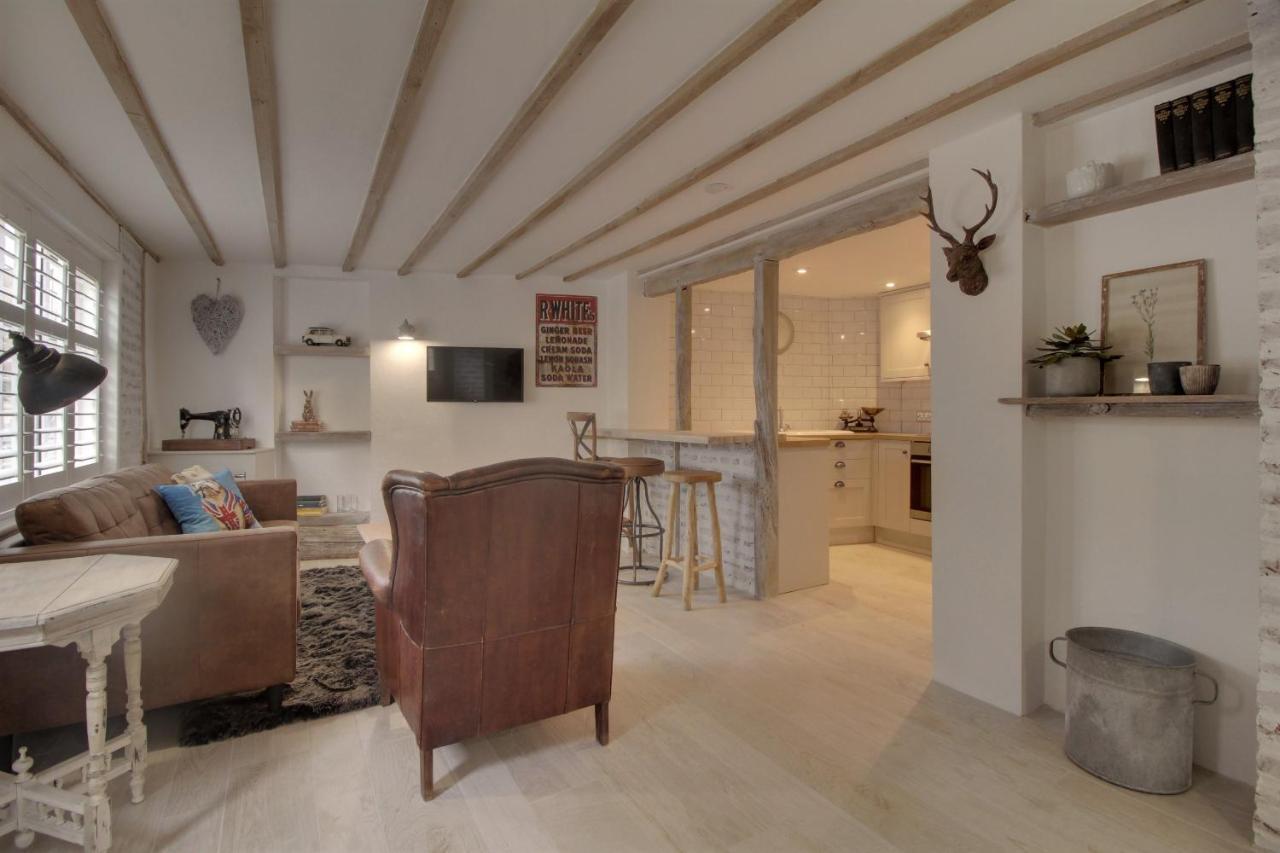 Willow Cottage เวสเตอรัม ภายนอก รูปภาพ