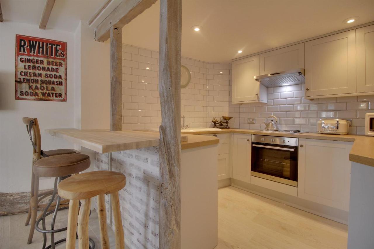 Willow Cottage เวสเตอรัม ภายนอก รูปภาพ